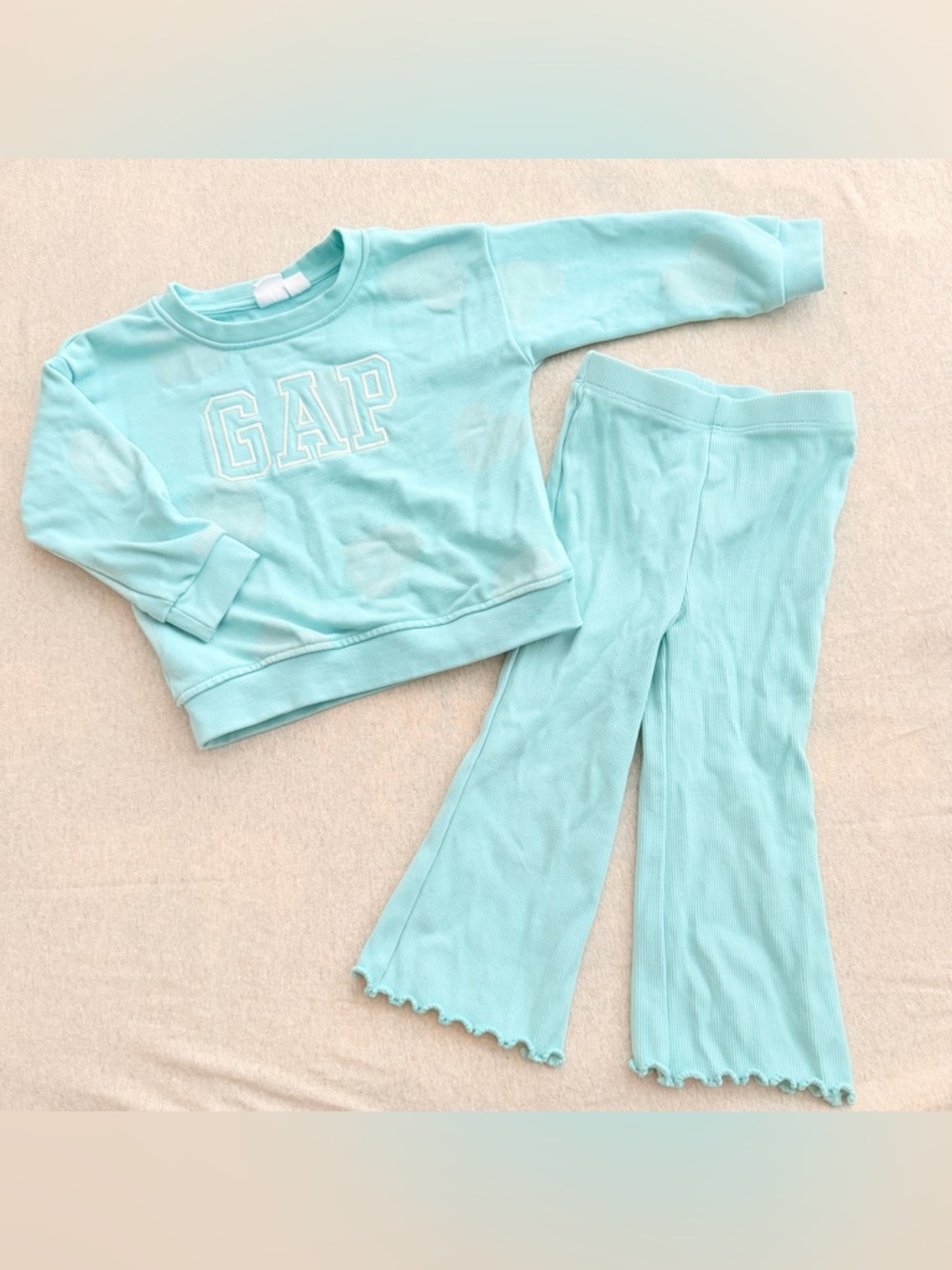 GAP baby girl sweat set